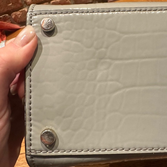 Kate Spade Knightsbridge Doris Purse Gray Crocodile Crossbody/Top Hold Preloved - Picture 6 of 16